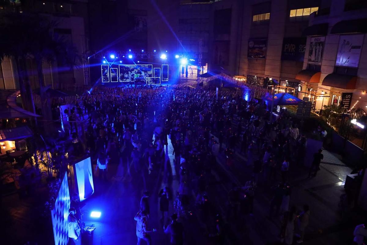Corporate Silent Party